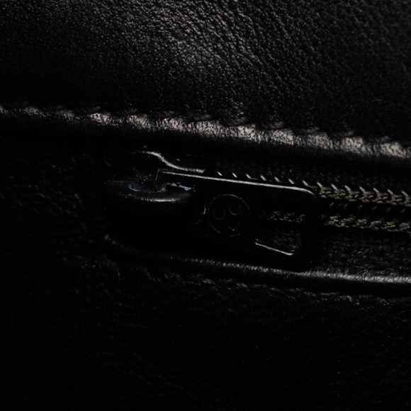 CHANEL CC Quilted Lambskin Crossbody Crossbody Bag - Picture 9 of 12